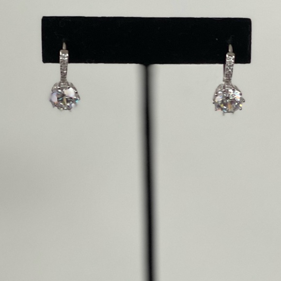Clear stone drop earrings w/smaller clear stones set tone diamond like - Picture 5 of 11